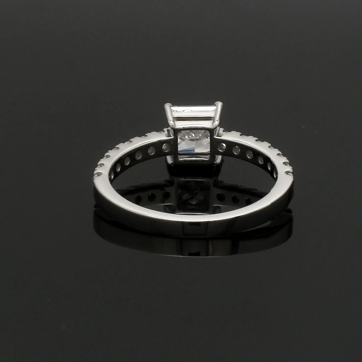 1-Carat Princess Cut Solitaire Diamond Shank Platinum Ring JL PT 1313-C