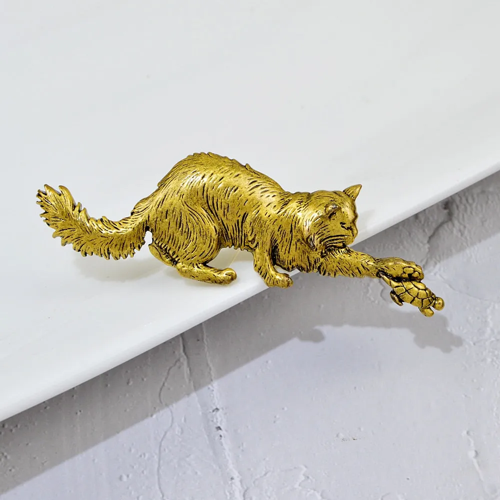 Cat Catch Tortoise Brooches For Women And Men