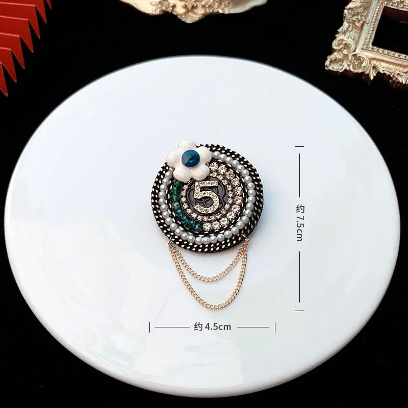 Famous Luxury Brand Designer Flower Bow Tassel Brooch