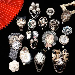 Famous Luxury Brand Designer Flower Bow Tassel Brooch