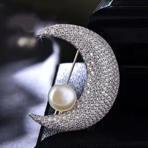 Fashion Moon brooch Full of Crystal Luxury Wedding Party Annual Accessory