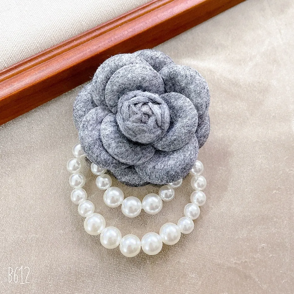 Fashion Women Elegant Korean Style Camellia Pearl Brooches