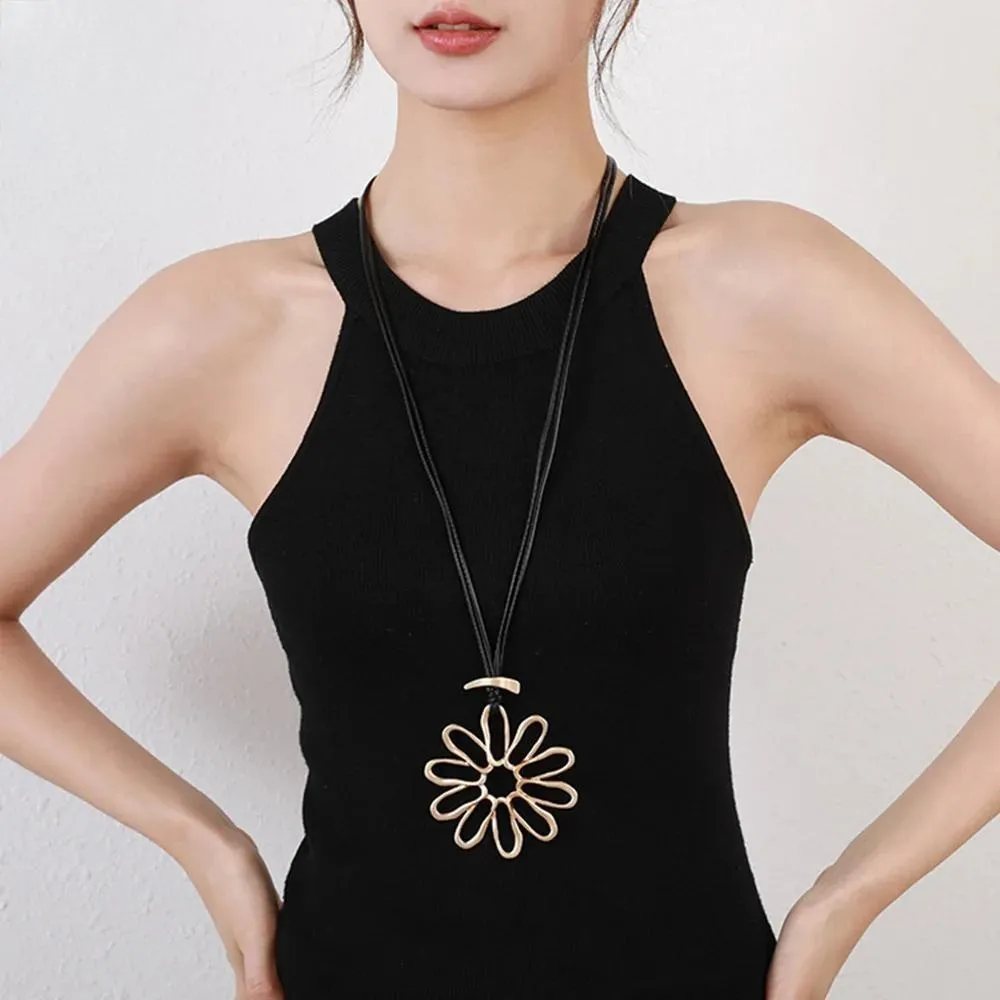 Gold Color Hollow Out Flower Necklace for Women