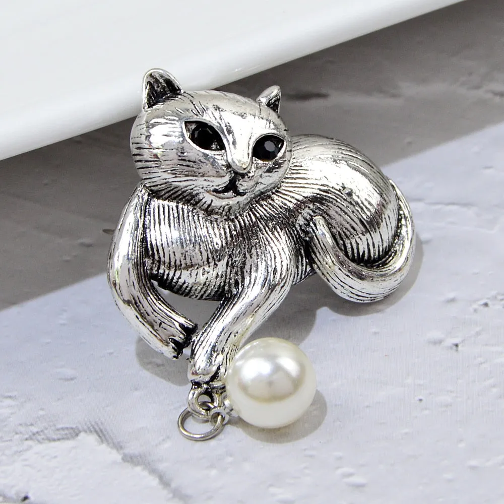 Lovely Cat Brooch Cute Animal Pins For Women