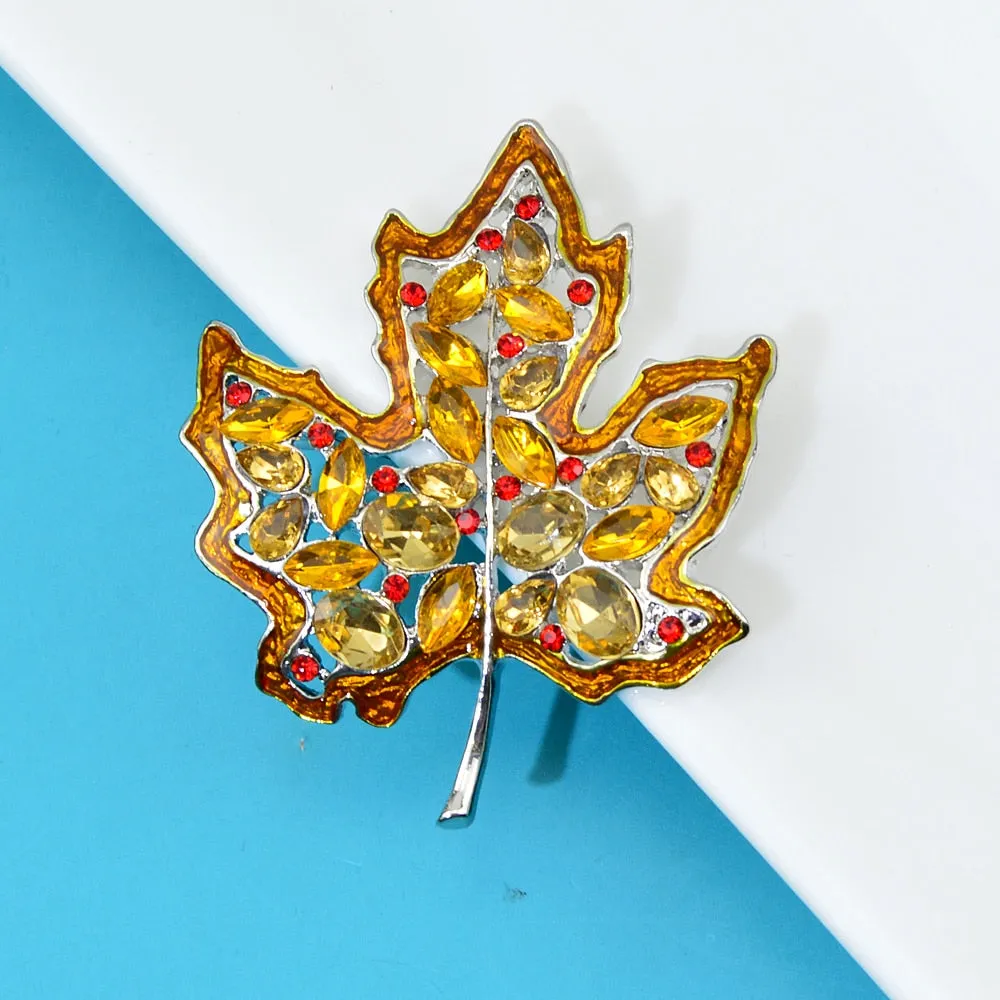 New Crystal Maple Leaf Brooches For Men Gold Metal Rhinestone Pins Fall Party Jewelry
