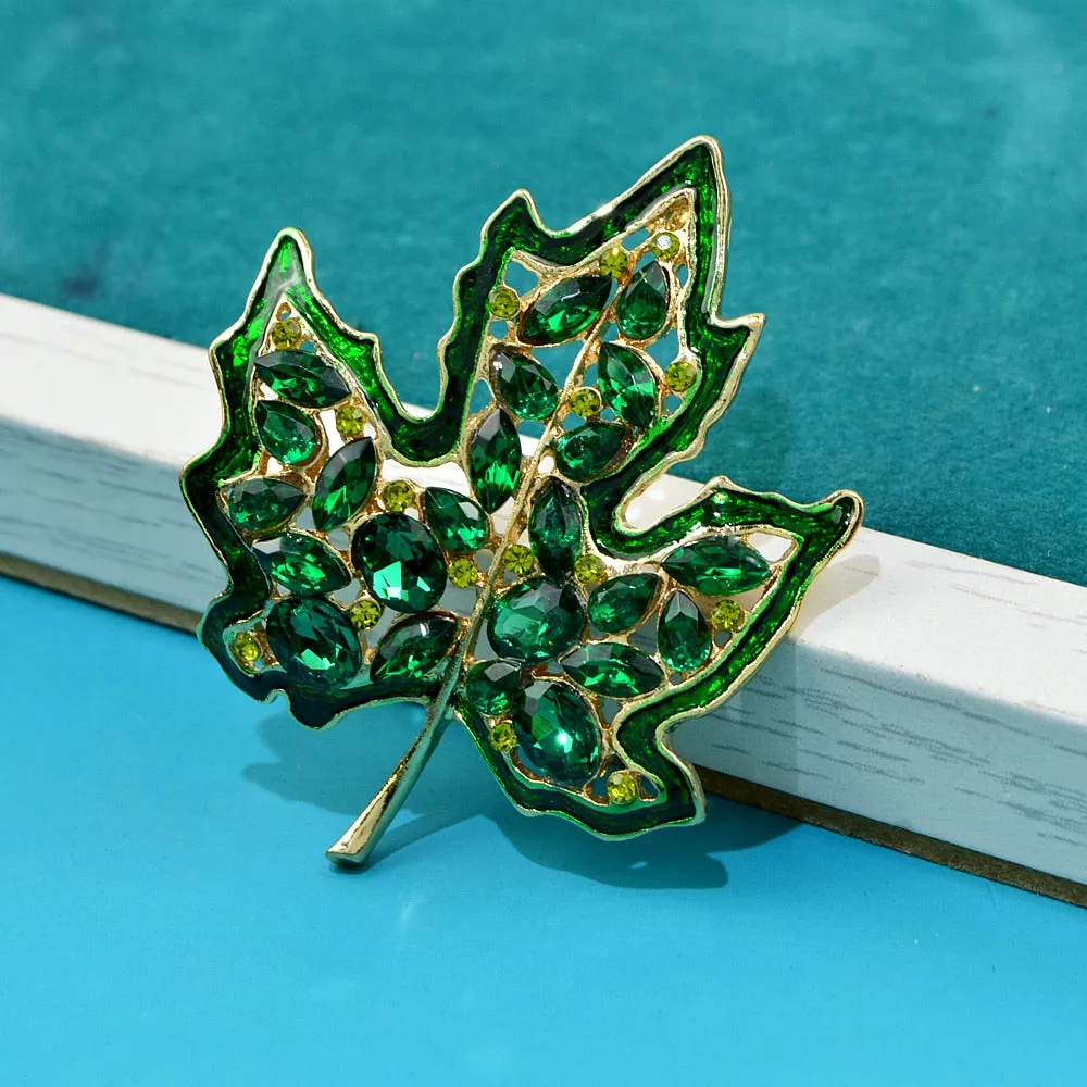 New Crystal Maple Leaf Brooches For Men Gold Metal Rhinestone Pins Fall Party Jewelry
