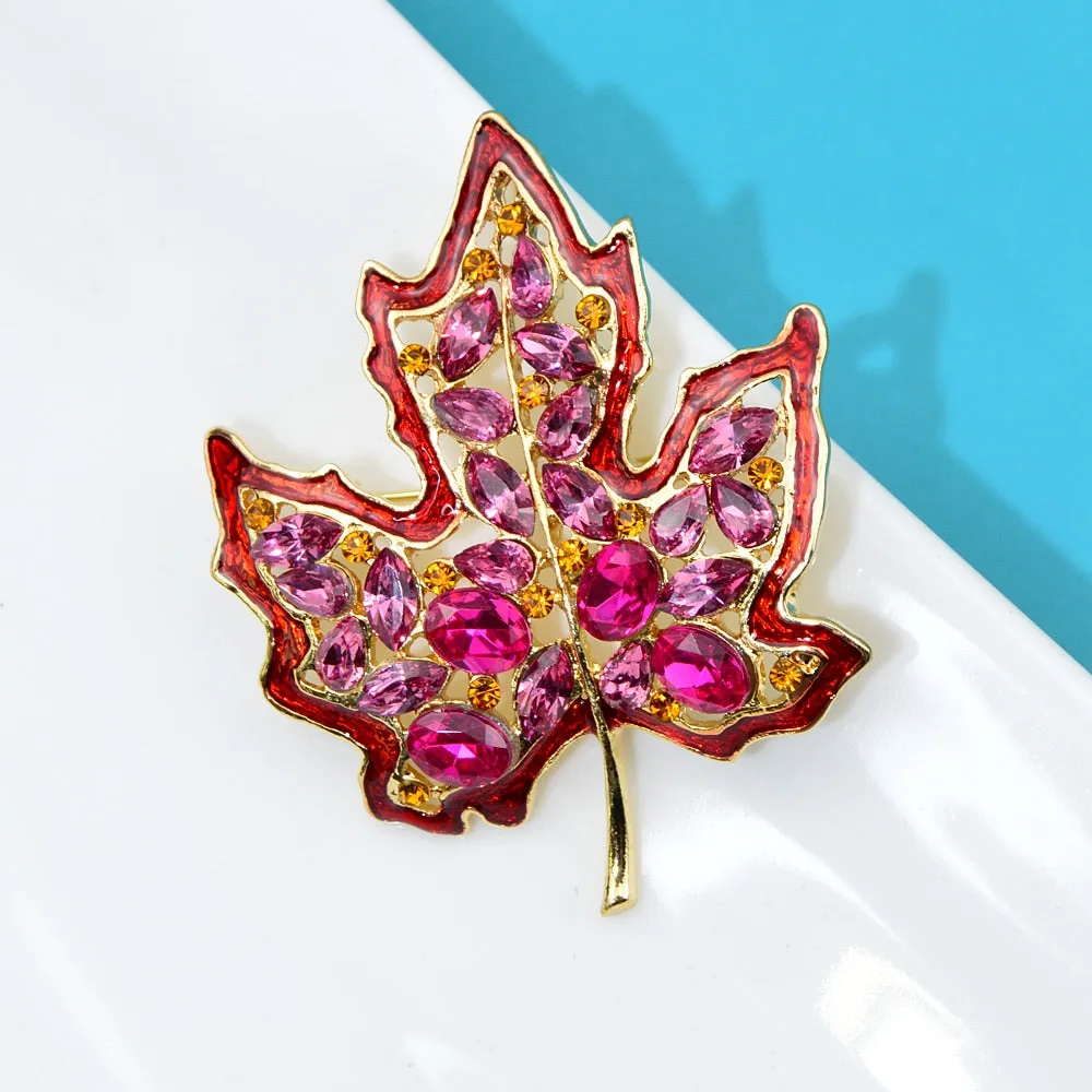 New Crystal Maple Leaf Brooches For Men Gold Metal Rhinestone Pins Fall Party Jewelry